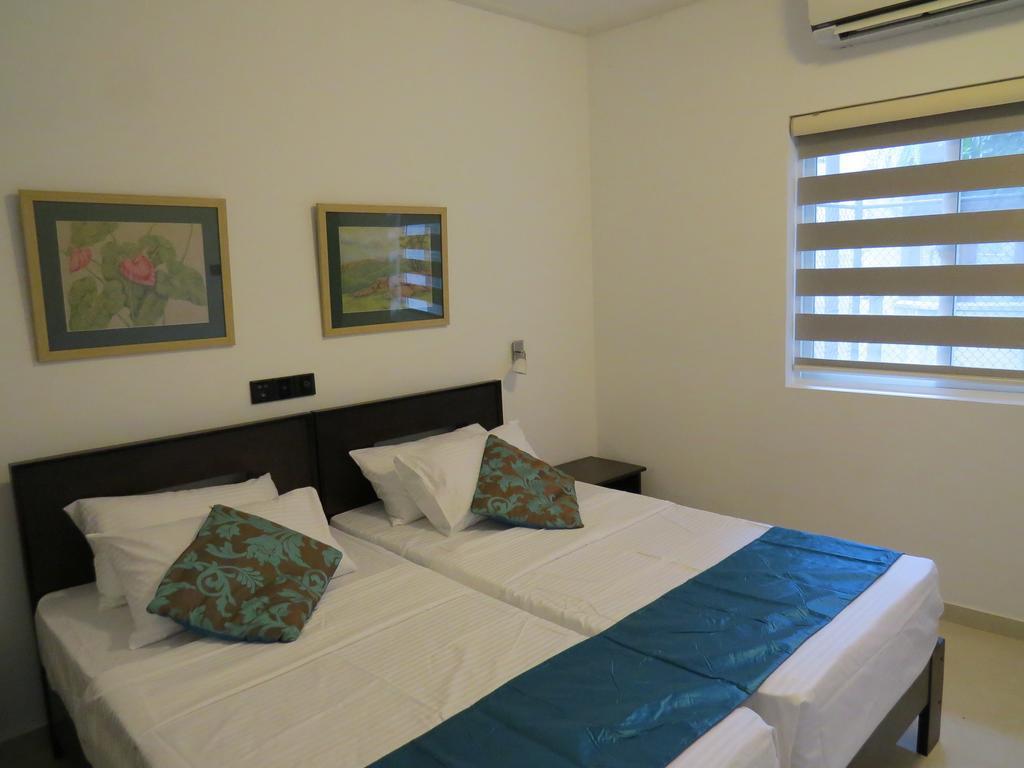 Chapelton House Bed & Breakfast โคลอมโบ ภายนอก รูปภาพ