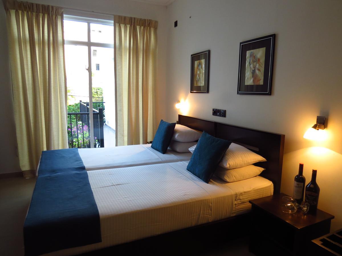 Chapelton House Bed & Breakfast โคลอมโบ ภายนอก รูปภาพ