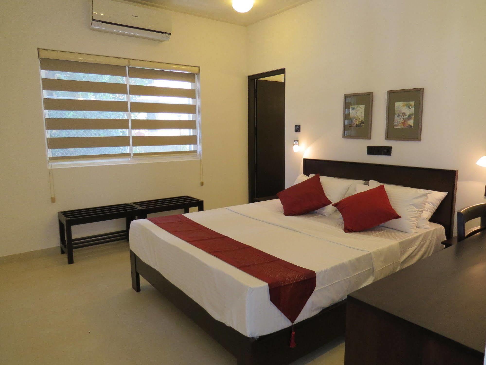 Chapelton House Bed & Breakfast โคลอมโบ ภายนอก รูปภาพ